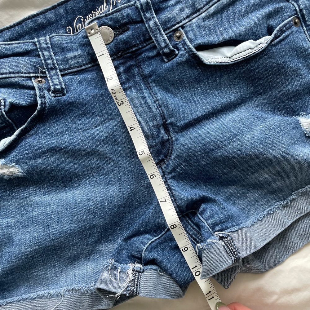 Universal Thread Mid Rise Shorts - image 4